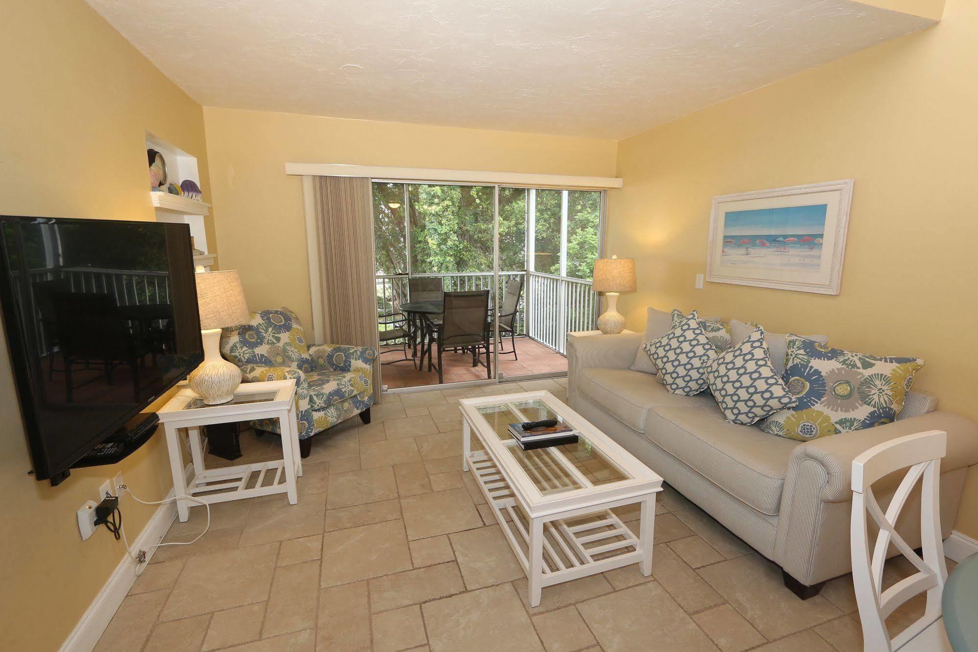 Beach Castle Resort By Rva Longboat Key Exterior foto